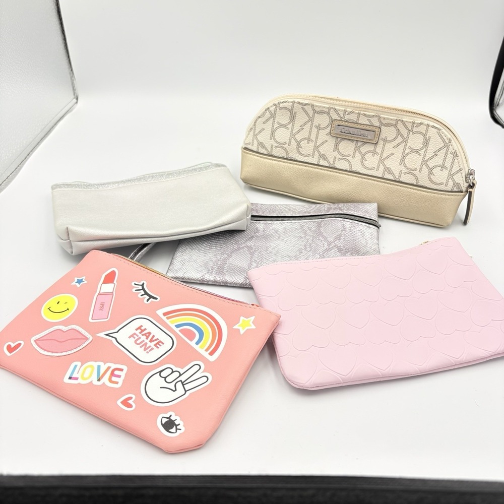 Lot of 5  Makeup Cosmetic Bags Travel Zip Pouch  Ipsy And Calvin Klien